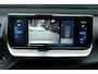 Peugeot e-2008 136PK 50KWH ALLURE PACK AUTOMAAT / CAMERA / STOELVERWARMING / SOH 89,31% / KEYLESS / CARPLAY / 17"LMV / NAVI / CLIMA / LED / PDC / BLUETOOTH / ADAPT. CRUISECONTROL / 1E EIGENAAR / SCHITTERENDE STAAT !!