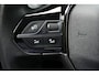 Peugeot e-2008 136PK 50KWH ALLURE PACK AUTOMAAT / CAMERA / STOELVERWARMING / SOH 89,31% / KEYLESS / CARPLAY / 17"LMV / NAVI / CLIMA / LED / PDC / BLUETOOTH / ADAPT. CRUISECONTROL / 1E EIGENAAR / SCHITTERENDE STAAT !!