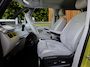 Volkswagen ID. Buzz Pro 8 Intro 77kWh | Trekhaak | Massage | Elekt. deuren | Camera | 21" Velgen