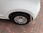 Volkswagen Up! 1.0 high up! BlueMotion Bj 2014 Airco,Radio/cd Km 101.000 Dealer onderhouden