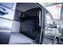 Volkswagen Transporter 2.0 TDI L2H1 30 Bulli 199pk | LED | Cruise | Autom. | Navi | PDC |