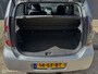 Daihatsu Sirion 2 1.3-16V Comfort - AIRCO - EL. RAMEN + SPIEGELS - ACHTERSPOILER - SIDESKIRTS - LM VELGEN - STUURBEKRACHTIGING - CPV - NAP - NL AUTO - NIEUWE APK BIJ AFLEVERING -