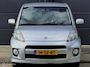 Daihatsu Sirion 2 1.3-16V Comfort - APK TM 16-09-2027 - AIRCO - EL. RAMEN + SPIEGELS - ACHTERSPOILER - SIDESKIRTS - LM VELGEN - STUURBEKRACHTIGING - CPV - NAP - NL AUTO -