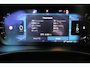 Volvo XC40 B4 Plus Black Edition | Panoramadak | Trekhaak | Verwarmbare voorstoelen, stuurwiel en voorruit | 360 graden camera | Premium audio by Harman Kardon | Apple carplay/Android auto