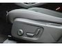 Volvo XC40 B4 Plus Black Edition | Panoramadak | Trekhaak | Verwarmbare voorstoelen, stuurwiel en voorruit | 360 graden camera | Premium audio by Harman Kardon | Apple carplay/Android auto
