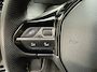 Peugeot e-2008 EV GT Pack 50 kWh SOH 92,88% | Panoramadak | Navigatie | ECC | PDC + Camera | Apple CarPlay/Android Auto |