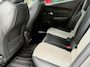 Peugeot e-2008 EV GT Pack 50 kWh SOH 92,88% | Panoramadak | Navigatie | ECC | PDC + Camera | Apple CarPlay/Android Auto |