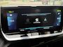 Peugeot e-2008 EV GT Pack 50 kWh SOH 92,88% | Panoramadak | Navigatie | ECC | PDC + Camera | Apple CarPlay/Android Auto |