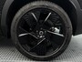 Volvo XC40 2.0 B4 Plus Black Edition Mild hybrid, Automaat, Panoramadak, Trekhaak semi elektrisch wegklapbaar, Harman Kardon audio, 360 graden parkeercamera, Extra getint glas vanaf B-stijl
