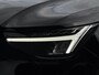 Volvo XC40 2.0 B4 Plus Black Edition Mild hybrid, Automaat, Panoramadak, Trekhaak semi elektrisch wegklapbaar, Harman Kardon audio, 360 graden parkeercamera, Extra getint glas vanaf B-stijl