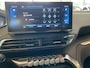 Peugeot 5008 1.2 PureTech Active Pack Business,7 Zitplaatsen,Navigatie,Climate Control,Multifunctioneel Stuur,Bluetooth,Cruise Control,Parkeersensoren,Elektrische achterklep,Privacy glass,Camera,Keyless,Dode hoek waarschuwing buitenspiegels,Digital dash,18 Inch Lmv