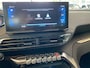 Peugeot 5008 1.2 PureTech Active Pack Business,7 Zitplaatsen,Navigatie,Climate Control,Multifunctioneel Stuur,Bluetooth,Cruise Control,Parkeersensoren,Elektrische achterklep,Privacy glass,Camera,Keyless,Dode hoek waarschuwing buitenspiegels,Digital dash,18 Inch Lmv