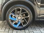 Lynk & Co 01 1.5 PHEV 261pk | Rolhoes | Zwarte hemel | 360 camera | Panoramadak | Adaptieve cruise | Lane assist | Dodehoekdetectie | Sfeerverlichting | Stoelverwarming | Keyless | DAB | LED | Apple CarPlay / Android Auto | Navigatie | Elektrische achterklep | Volledig dealeronderhouden | Fabrieksgarantie
