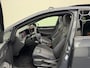 Volkswagen Golf 1.5 eTSI 3X R-Line Edition - Pano - (360) Camera - ACC