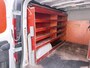 Renault Trafic DCI 126PK 3-Pers. EURO 6 Trekhaak Navi Airco Cruise Control Imperial Bluetooth Pdc Comfort Energy Achterdeuren Schuifdeur Betonplex Vloer Inbouwkasten 1.6dCi T29 L1H1 1e Eigenaar 2.000KG Trekgewicht Origineel Nederlandse Bus
