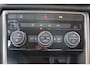 Volkswagen T-Roc 1.0 *Style* | Carplay | Adaptive Cruise & Climate Control | Navigatie | Privacy | Orig. NL |