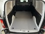 Toyota PROACE CITY Electric Challenger Long (L2) 50 kWh 136pk | 3pers. | Laadvloer | 3-fase(11kw) | Multimediascherm groot |