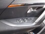 Peugeot e-2008 EV Active Pack 50 kWh 3 FASE LED NAVI CRUISE ECC