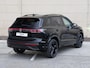 Volkswagen Tiguan R-Line Edition 1.5 eHybrid 272 PK | Black Style | Harman Kardon | Panoramadak | Trekhaak |