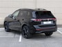Volkswagen Tiguan R-Line Edition 1.5 eHybrid 272 PK | Black Style | Harman Kardon | Panoramadak | Trekhaak |