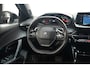 Peugeot 2008 1.2 PureTech Allure 130 PK Automaat ✅ NAVI ✅ CRUISE ✅ AUT. AIRCO ✅ 17 INCH ✅ HOGE INSTAP