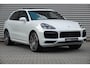 Porsche Cayenne 3.0 E-Hybrid SportDesign | Keramisch | Burmester | Alcantara | Panodak | Trekhaak | Achteras Bes. |