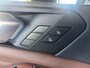 BMW X5 xDrive50e | DRAVITGRAU | ACHTERAS BESTURING | PANORAMADAK | TREKHAAK | SOFTCLOSE | STOELVENTILATIE | STOELVERWARMING | HARMAN KARDON | INTEGRAL ACTIVE STEERING | STOELMASSAGE | MEMORY | NL AUTO |