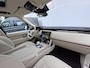 Land Rover Range Rover P510e SV PHEV 4WS 4xMassage Chauffeurspakket Signature Trekhaak Zonsondergang Goud Meridian