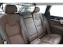 Volvo V90 T4 AUT. MOMENTUM PRO -LEDER|CAMERA|ADAP.CRUISE|SCANDINAVIAN|STANDKACHEL|VERW.VOORRUIT|CARPLAY|PROTECTION|18"|DEALEROH.