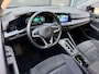 Volkswagen Golf 8 1.4 eHybrid PHEV *1e Eigenaar* Alcantara / Stoel/Stuurverwarming / Adapt. Cruise / Camera / Massage Seat / Apple Carplay / LED