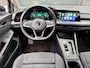 Volkswagen Golf 8 1.4 eHybrid PHEV *1e Eigenaar* Alcantara / Stoel/Stuurverwarming / Adapt. Cruise / Camera / Massage Seat / Apple Carplay / LED
