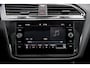 Volkswagen Tiguan 2.0 TDI 4Motion Highline Business R|Pano|Dyna-Audio|Massage|Acc|Line-Assist|Trekhaak
