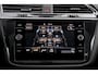 Volkswagen Tiguan 2.0 TDI 4Motion Highline Business R|Pano|Dyna-Audio|Massage|Acc|Line-Assist|Trekhaak