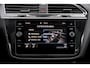 Volkswagen Tiguan 2.0 TDI 4Motion Highline Business R|Pano|Dyna-Audio|Massage|Acc|Line-Assist|Trekhaak
