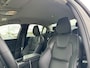 Volvo S60 2.0 B4 Plus Dark | Adaptieve Cruise Control | Heico Verlaging | Styling Kit | 19 Inch | Harman Kardon Audio | Stoel + Stuurverwarming | Getint Glas | Dodehoek Detectie | Achteruitrijcamera |