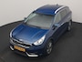 Kia Overige Niro 1.6 GDi DynamicPlusLine 141pk | Adaptive Cruise | Camera | JBL Audio | Sportstoelen & Stuur Verwarmd | Keyless | Blis | Apple Carplay | Navigatie | DAB | Hybrid |