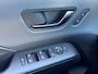 Hyundai Kona 1.6 GDI 141pk HEV N-Line Sky TT | Premium audio | 360 camera | Bestuurdersstoel met geheugen | Adaptive cruise control | Dodehoek detectie | Full LED koplampen | Schuif-kanteldak | Stoelverwarming | Stoelventilatie | Stuurverwarming