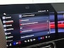 Mercedes-Benz CLA Shooting Brake 200 Business Solution AMG 58 kWh | Premium Plus pakket | Nightpakket | Trekhaak | Vast panoramadak | Sportstoelen | URBAN GUARD | Massage functie | 18" vijfspaaks lichtmetalen AMG-velgen |