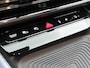 Mercedes-Benz CLA Shooting Brake 200 Business Solution AMG 58 kWh | Premium Plus pakket | Nightpakket | Trekhaak | Vast panoramadak | Sportstoelen | URBAN GUARD | Massage functie | 18" vijfspaaks lichtmetalen AMG-velgen |