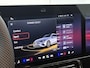 Mercedes-Benz CLA Shooting Brake 200 Business Solution AMG 58 kWh | Premium Plus pakket | Nightpakket | Trekhaak | Vast panoramadak | Sportstoelen | URBAN GUARD | Massage functie | 18" vijfspaaks lichtmetalen AMG-velgen |