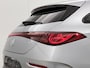 Mercedes-Benz CLA Shooting Brake 200 Business Solution AMG 58 kWh | Premium Plus pakket | Nightpakket | Trekhaak | Vast panoramadak | Sportstoelen | URBAN GUARD | Massage functie | 18" vijfspaaks lichtmetalen AMG-velgen |