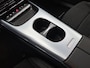 Mercedes-Benz CLA Shooting Brake 200 Business Solution AMG 58 kWh | Premium Plus pakket | Nightpakket | Trekhaak | Vast panoramadak | Sportstoelen | URBAN GUARD | Massage functie | 18" vijfspaaks lichtmetalen AMG-velgen |