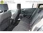 Ford Focus Wagon 1.0 ECOBOOST HYBRID TITANIUM STYLE ORIGINEEL NEDERLANDS DEALER ONDERHOUDEN NAVIGATIE ANDROID/APPLECARPLAY FULL LED ECC AIRCO CRUISECONTROL PARKEERSENSOREN V+A 16INCH LMV BLUETOOTH KEYLESS PRIVACYGLAS ENZ...