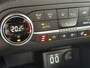 Ford Focus Wagon 1.0 125 PK ST Line | TREKHAAK| STOEL, STUUR EN VOORRUITVERWARMING| 18" LM-VELGEN| NAVIGATIE + APPLE CARPLAY/ANDROID AUTO| KEYLESS ENTRY & START| PARKEERSENSOREN ACHTER| DEALER ONDERHOUDEN|