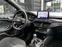 Ford Focus Wagon 1.0 125 PK ST Line | TREKHAAK| STOEL, STUUR EN VOORRUITVERWARMING| 18" LM-VELGEN| NAVIGATIE + APPLE CARPLAY/ANDROID AUTO| KEYLESS ENTRY & START| PARKEERSENSOREN ACHTER| DEALER ONDERHOUDEN|