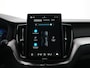Volvo XC60 T6 Recharge AWD Ultra Black Edition | Luchtvering | Head-Up | 360° | Harman/Kardon | Panoramadak | Trekhaak | Nappa Sportstoel