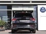 Skoda Karoq 1.5 TSI 150 pk DSG ACT Sportline Business | Trekhaak | Standkachel | Camera | Stoel + Stuurverwarming | Navigatie | Cruise Control |