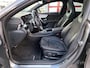 Mercedes-Benz CLA 250 e Business Solution AMG Limited | Panoramadak | Night pakket | Achteruitrijcamera | Sfeerverlichting | Stoelverwarming | Multibeam LED | Keyless-GO