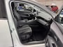Peugeot 3008 1.2 PureTech Allure | Bi-tone | Navi | Camera | Keyless