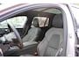 Volvo V60 T8 Plug-in hybrid AWD Plus Dark | Panoramadak | Trekhaak | Verwarmbare voorstoelen, achterbank en stuurwiel | 360 graden camera | Head-up display | Premium audio by Harman Kardon | Apple carplay/Android auto